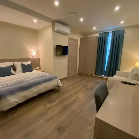 Aquae Апарт-отель Сент-Полс-Бей