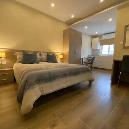 Aquae Сент-Полс-Бей