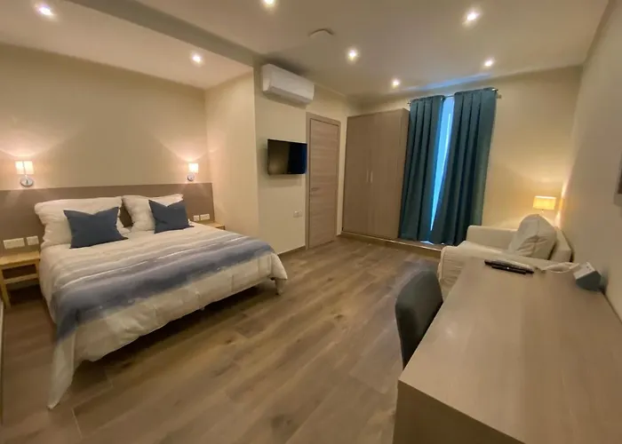 Aquae Aparthotel St. Paul's Bay